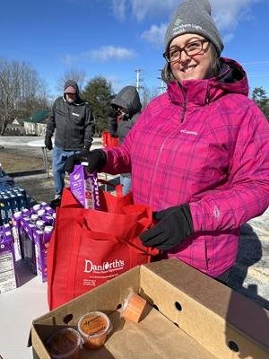 Organizations partner to distribute food in Pittsfield - Northern Light ...