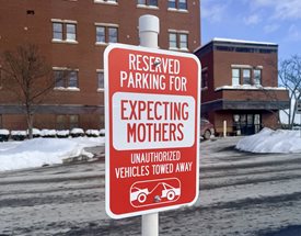 Expecting mothers parking