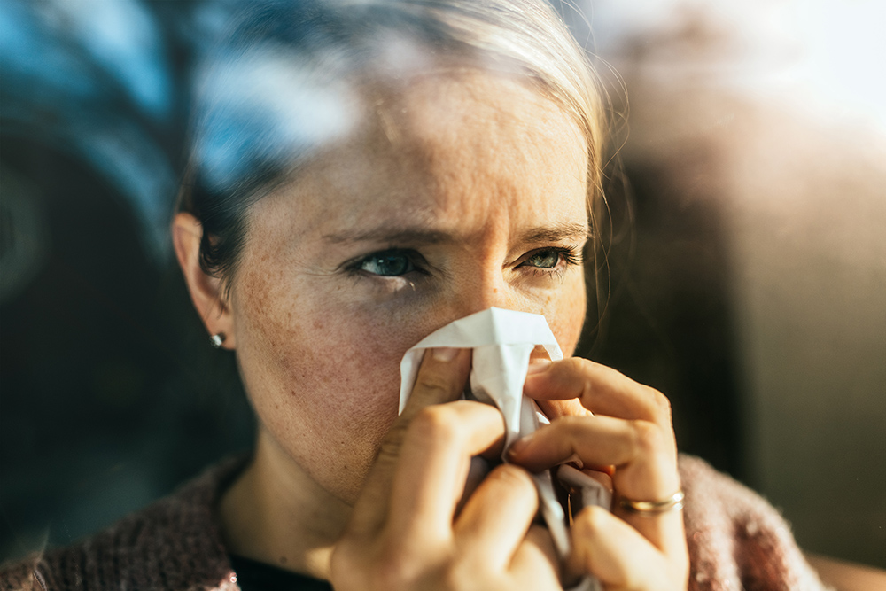 Is it spring allergies, a cold, or the flu? Here’s how to tell the difference.