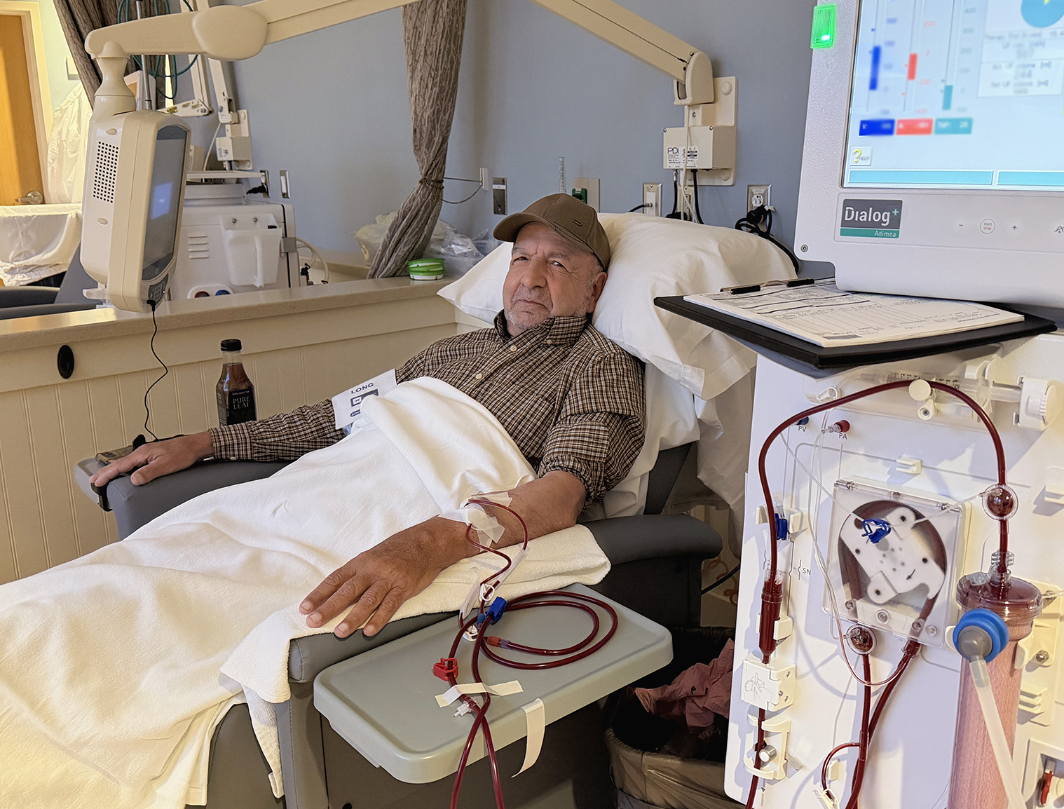  New dialysis chairs bring comfort to patients at Northern Light AR Gould Hospital